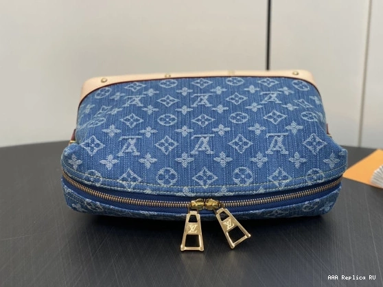 Aaa replica bags PM Cosmétique Vuitton Louis Pochette 0812
